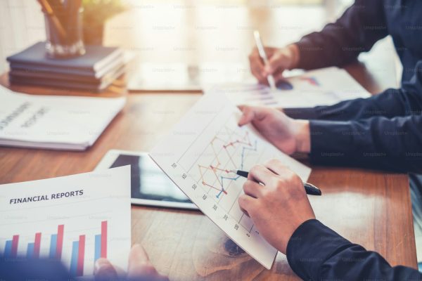 premium_photo-1661379132612-bf50ea2ba06f